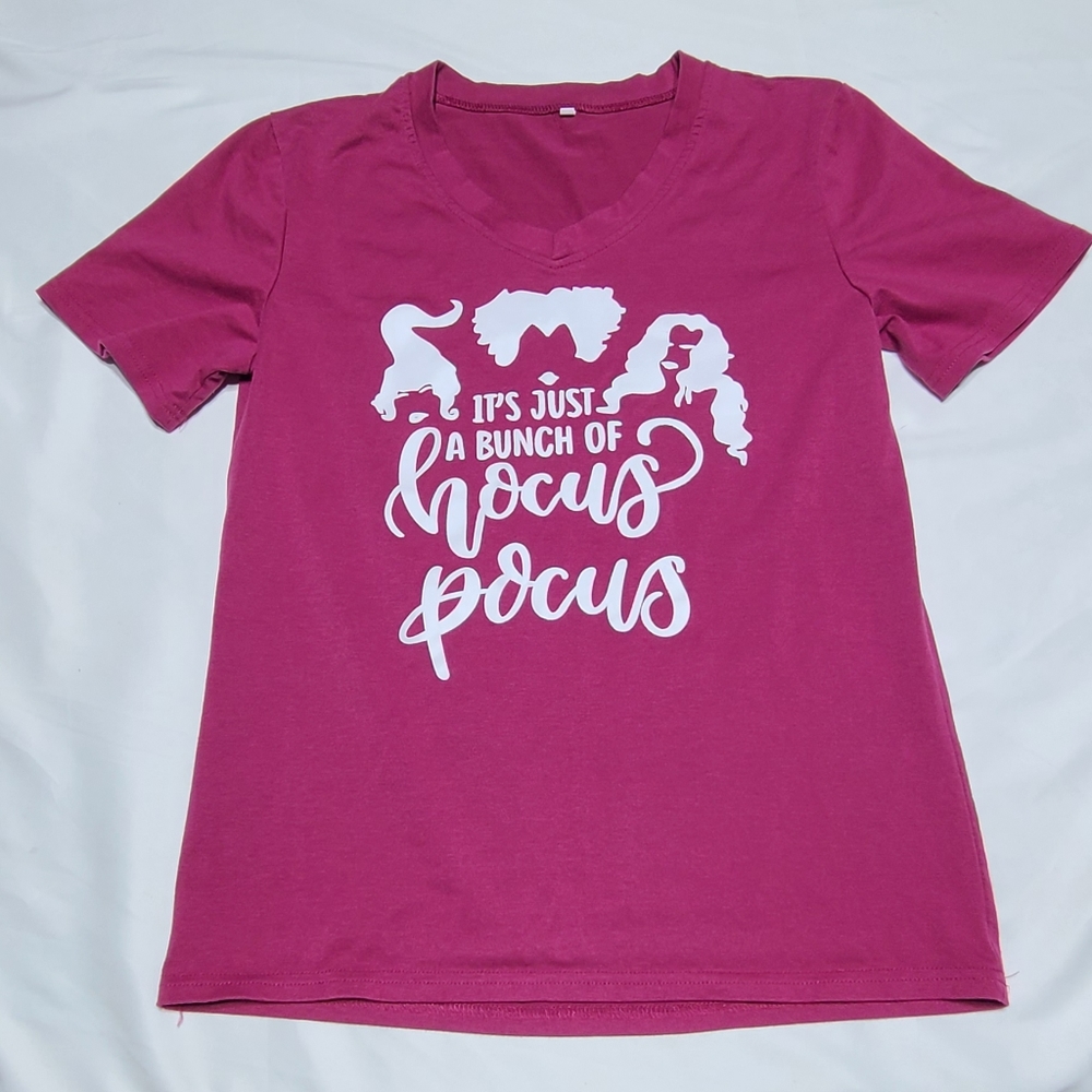 Womens medium Hocus Pocus t shirt Burgundy Maroon